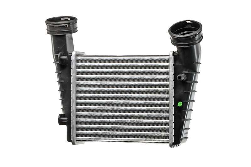 NRF 3B0145805D TURBO RADYATÖRÜ VW PASSAT