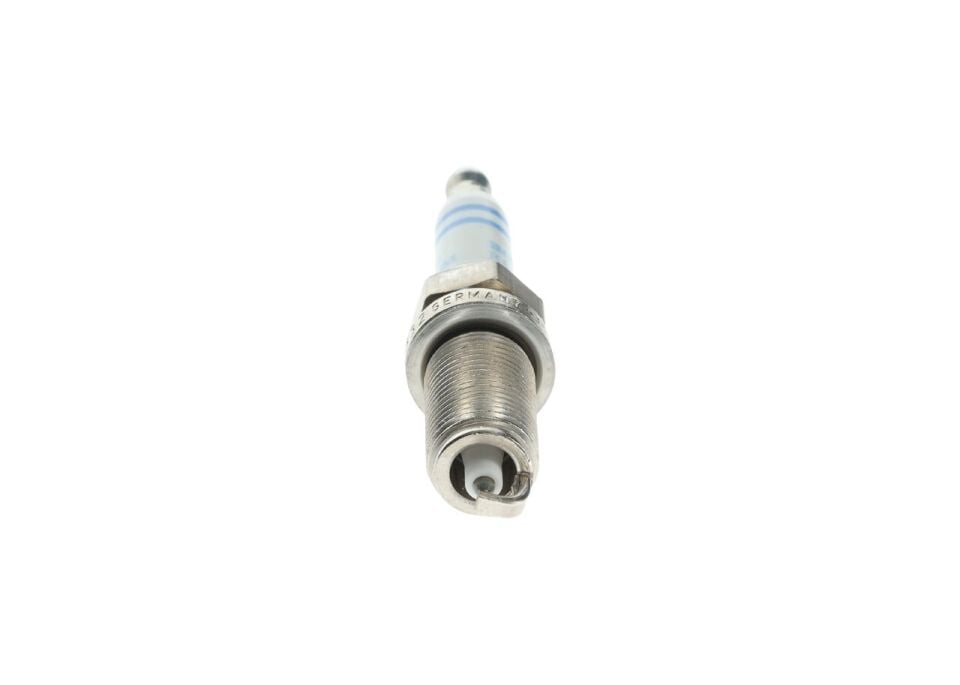 BOSCH 12122158253 BUJI BMW E81-82-87-88-90-91-92-93-X3-X5-X6-60-61-63-65-66-F10-F11-F18--F01-02-Z4-Z5-Z6