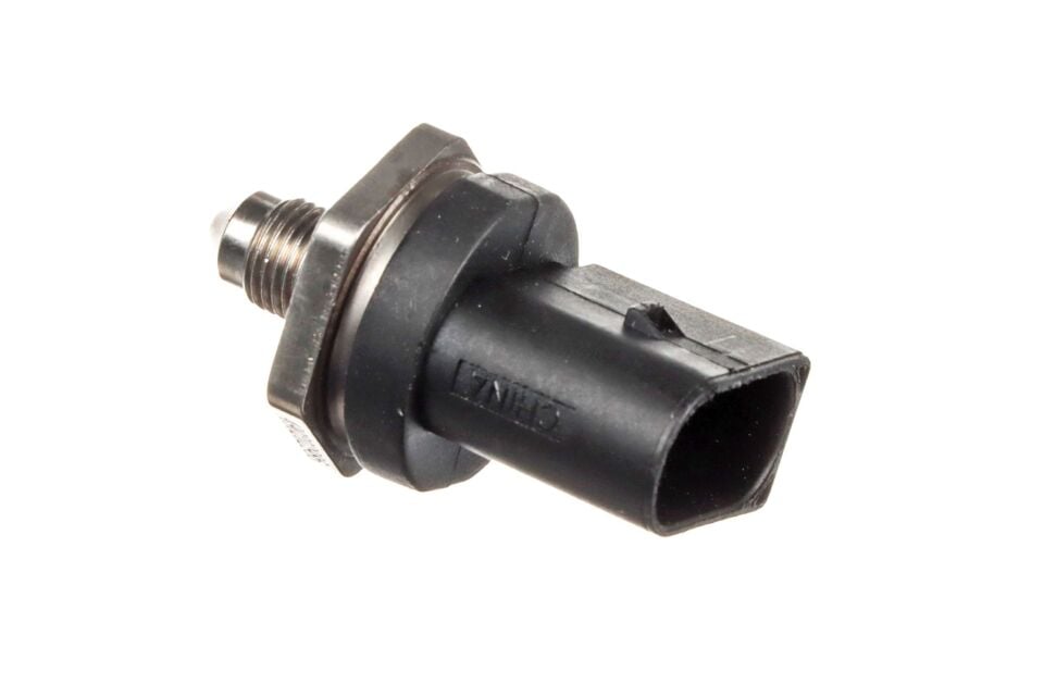 BOSCH 06J906051C YAKIT BASINÇ SENSÖRÜ VW GOLF5-JETTA-PASSAT