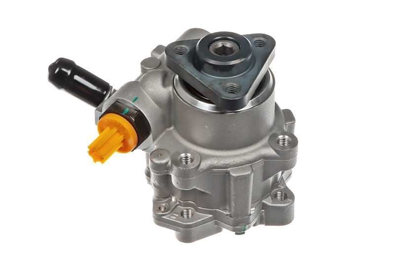 BSG 32416768155 DIREKSIYON POMPASI BMW E87-90-91